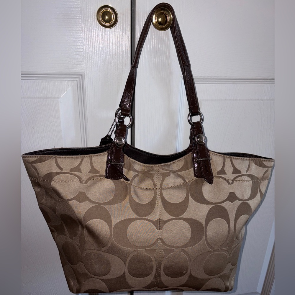 Coach Signature Large Canvas Tote Bag in Beige and Brown leather double handles - Picture 6 of 12